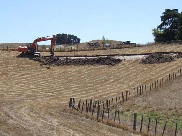 kahikateafarmmaking-swales-feb-08