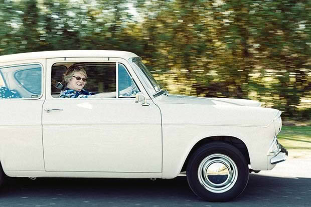 fordanglia_motoring5111516