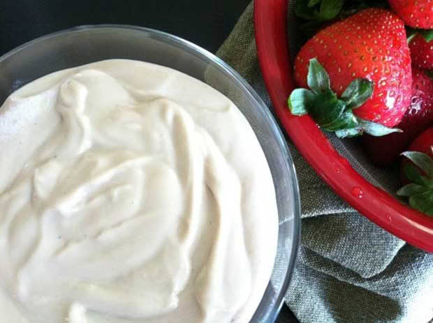 super-easy-whipped-cashew-cream