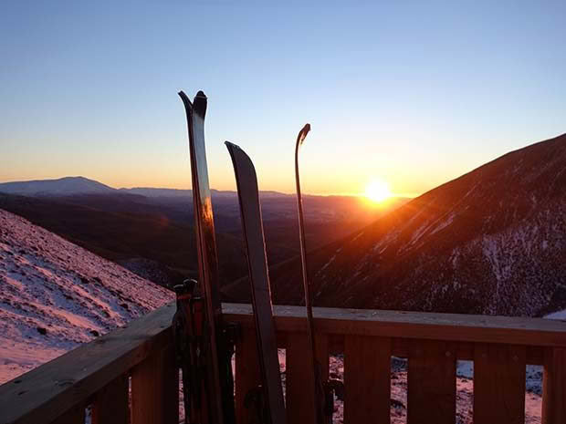 Uncrowded remote Awakino ski field new zealand