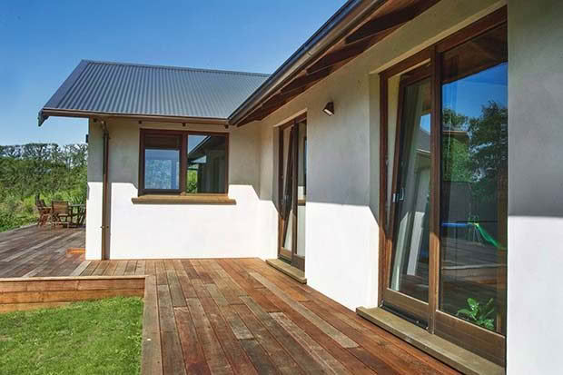 house built from hemp